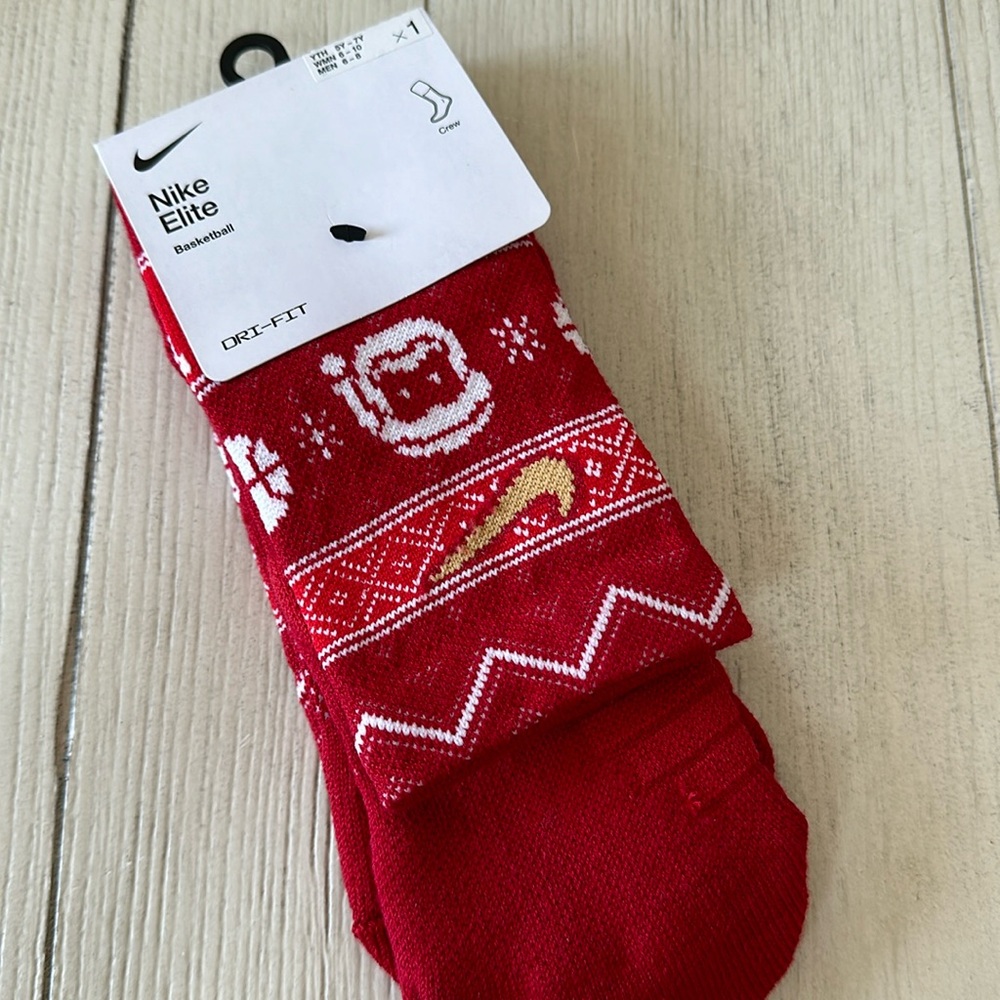 Nike Elite Christmas Crew Socks
